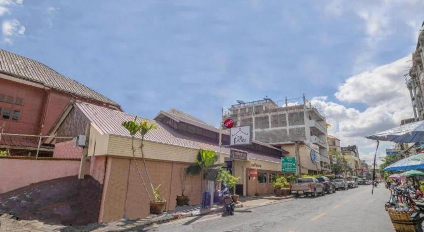 Hotel Oyo 1089 Baan Boran Bangkok Zewnętrze zdjęcie